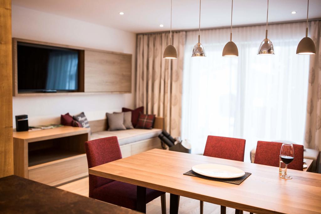 Slow Living Suite - Ferienwohnung Mit Privater Sauna & Garten Fiss Exteriör bild