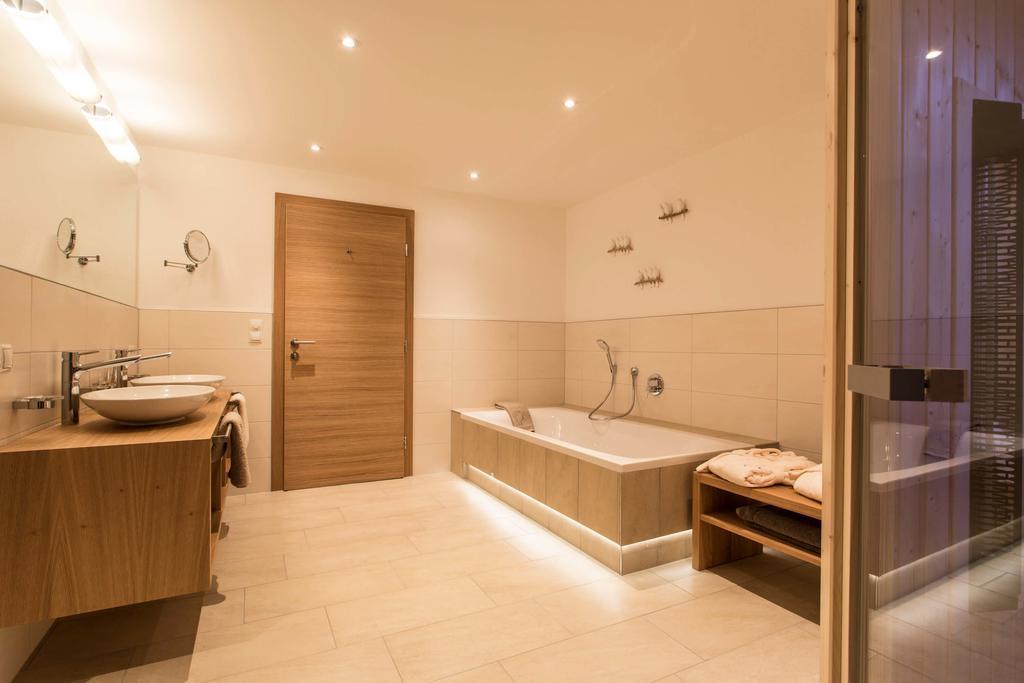 Slow Living Suite - Ferienwohnung Mit Privater Sauna & Garten Fiss Exteriör bild